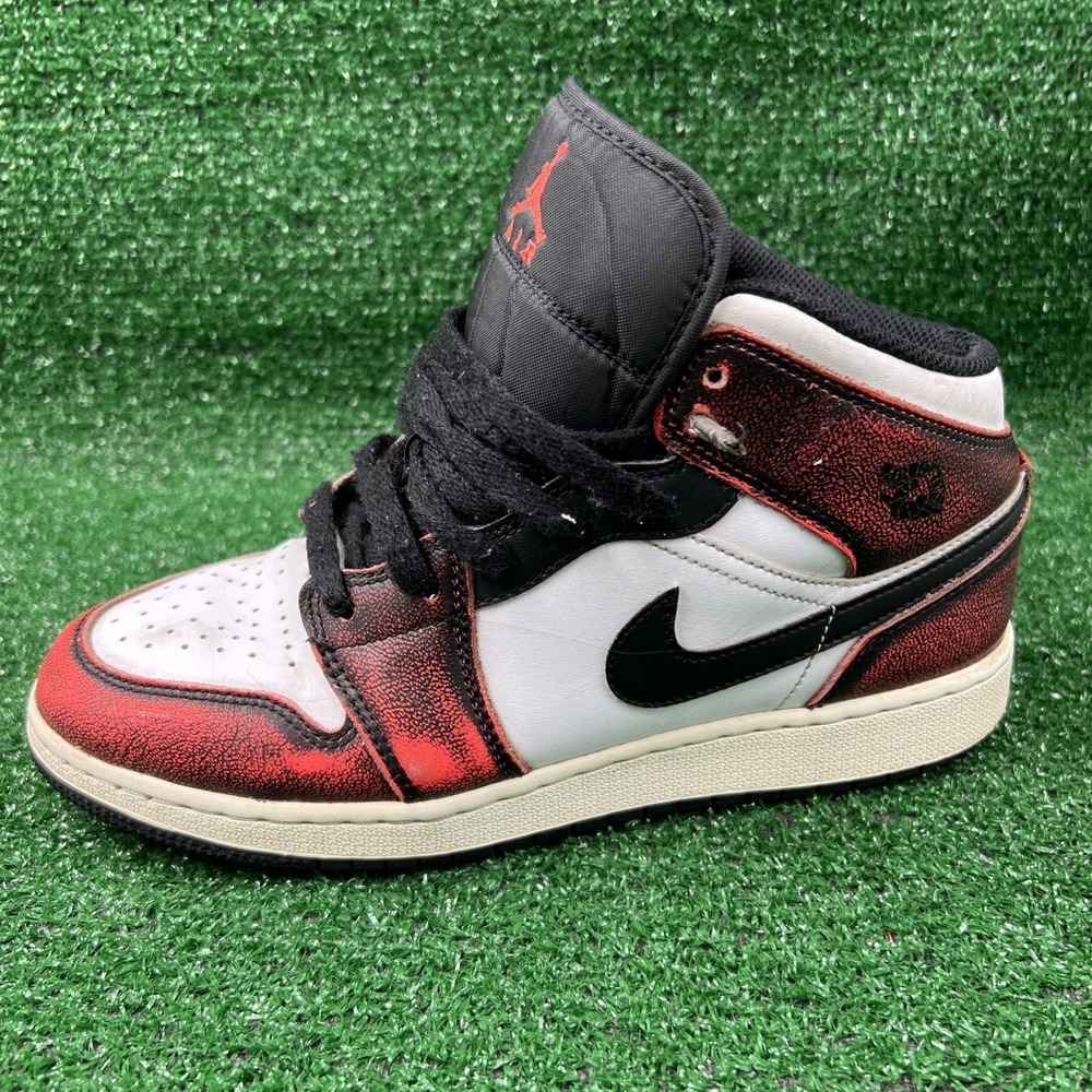 Nike Air Jordan's FB0568-006 Size 7Y Red Black White